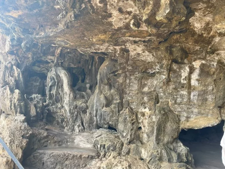 Indian Cave Aruba