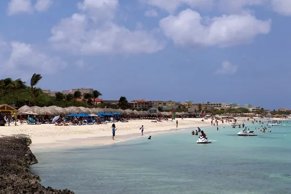 Eagle beach Aruba photos
